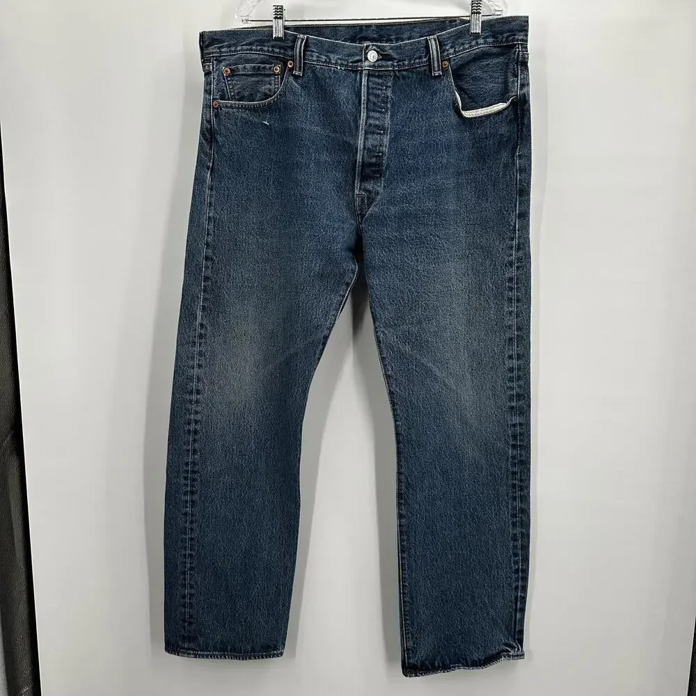 Levis 501 Jeans Mens 40x32 Blue Denim Straight Leg Button‎ Fly Classic Fit